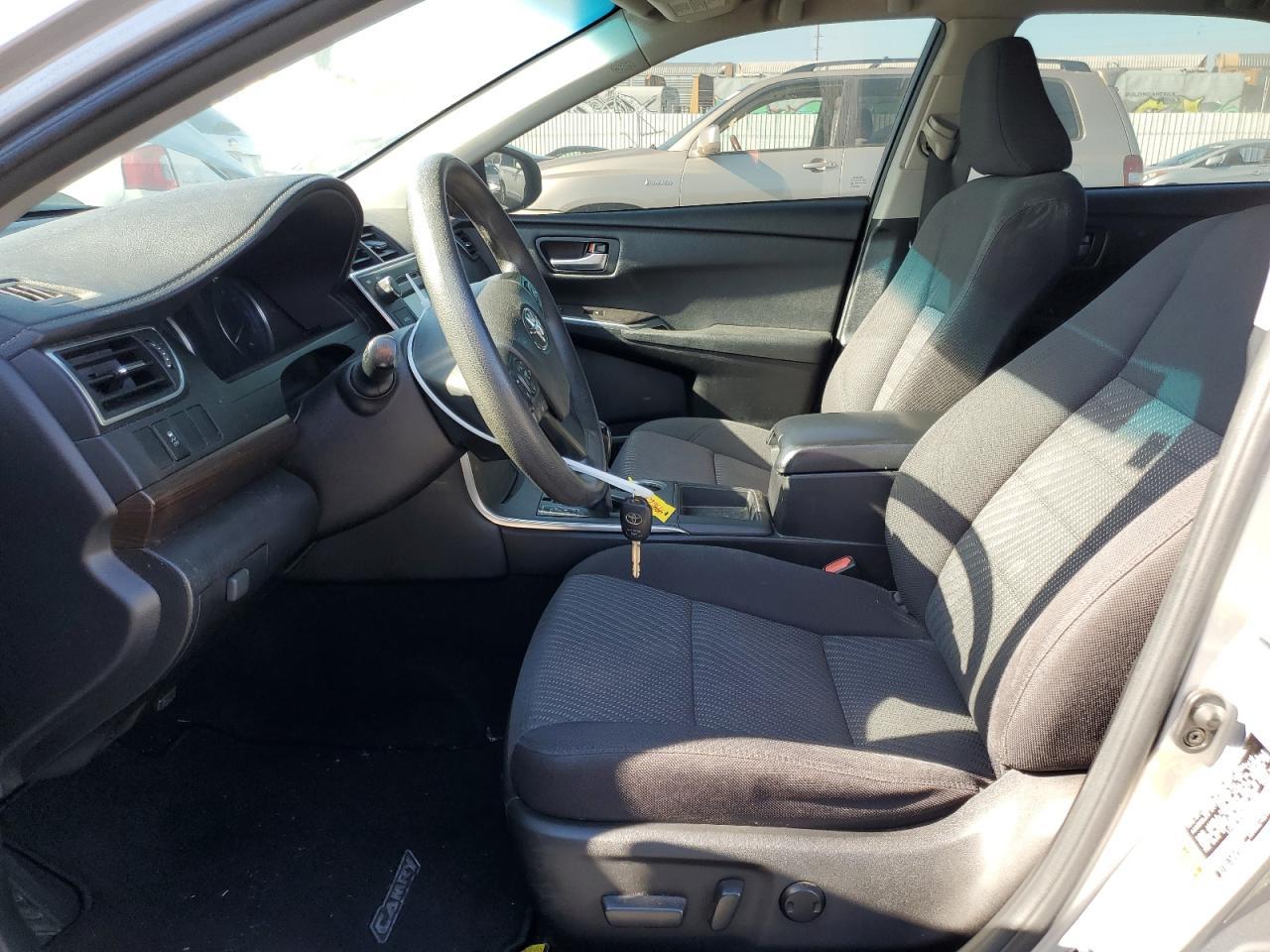 2016 TOYOTA CAMRY LE - Фото 7