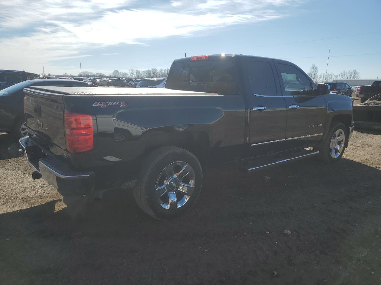 2015 CHEVROLET SILVERADO - Фото 3