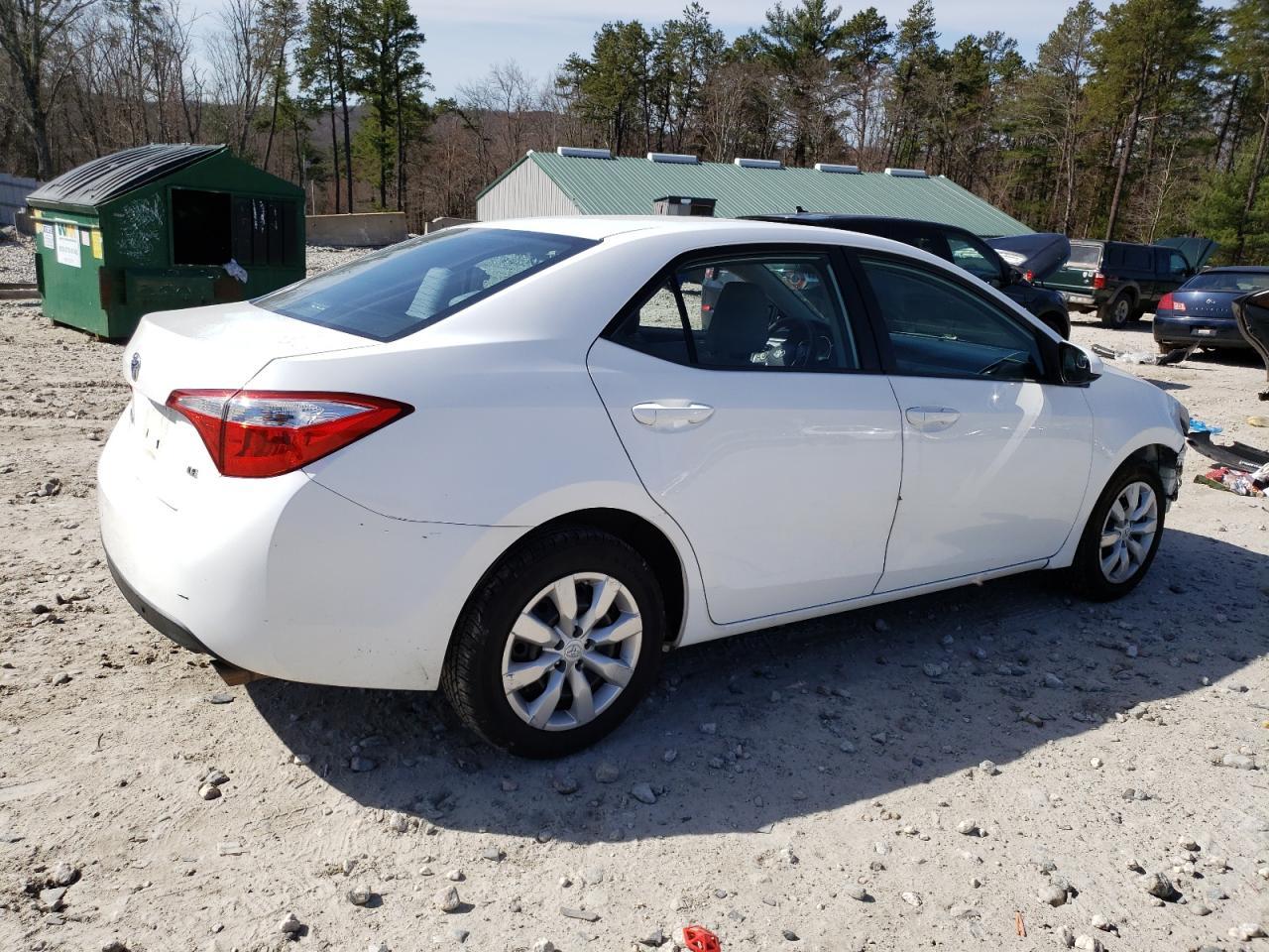 2015 TOYOTA COROLLA L - Image 3