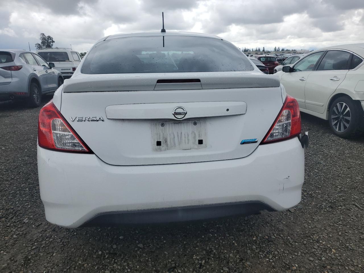 2016 NISSAN VERSA S - Фото 6