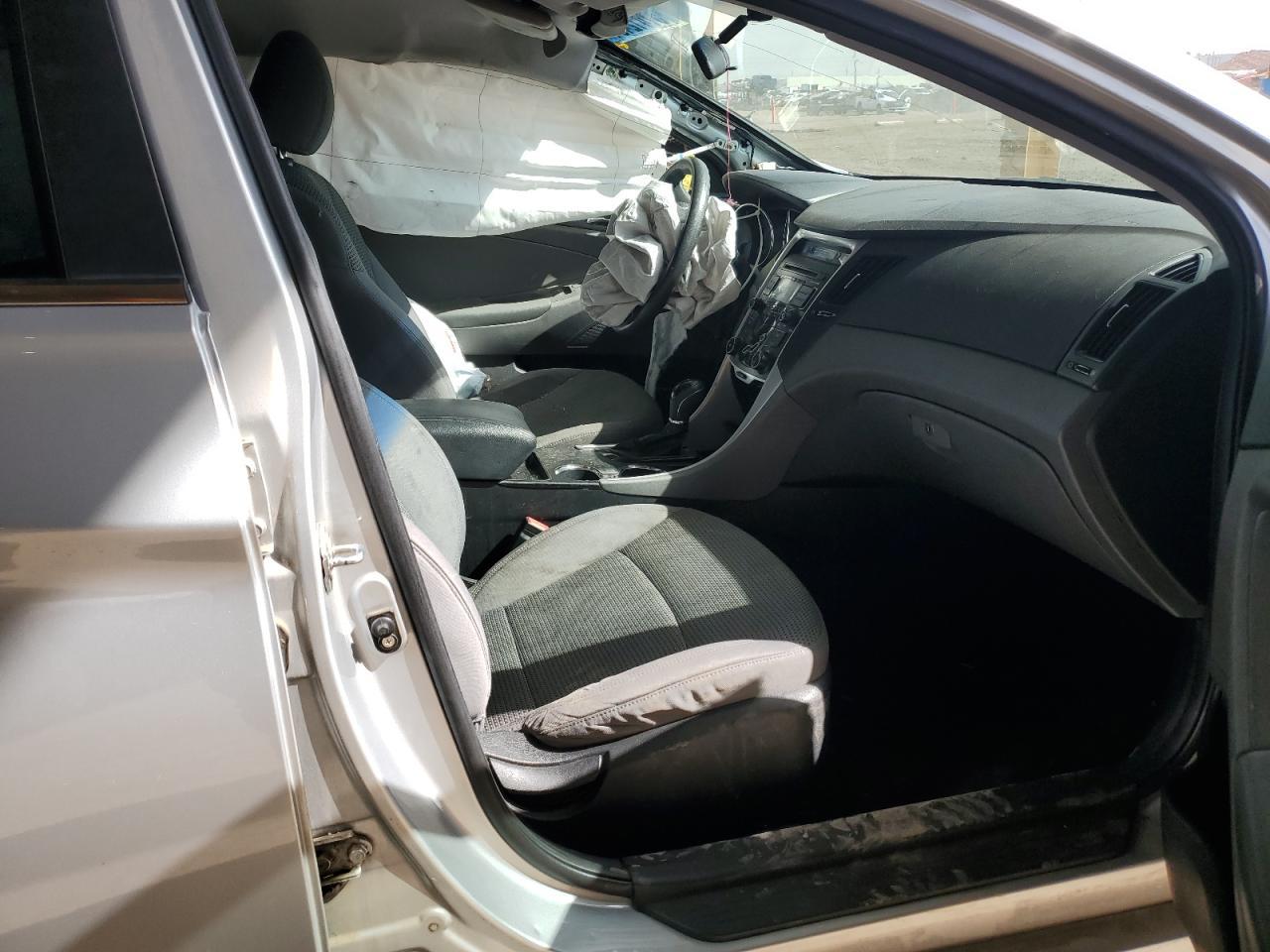 2011 HYUNDAI SONATA GLS - Image 7