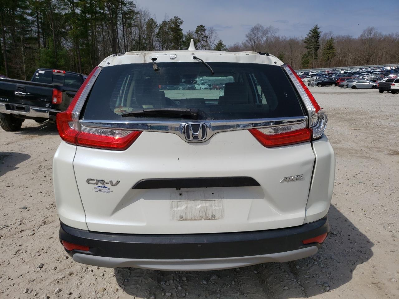2017 HONDA CR-V LX - Image 6