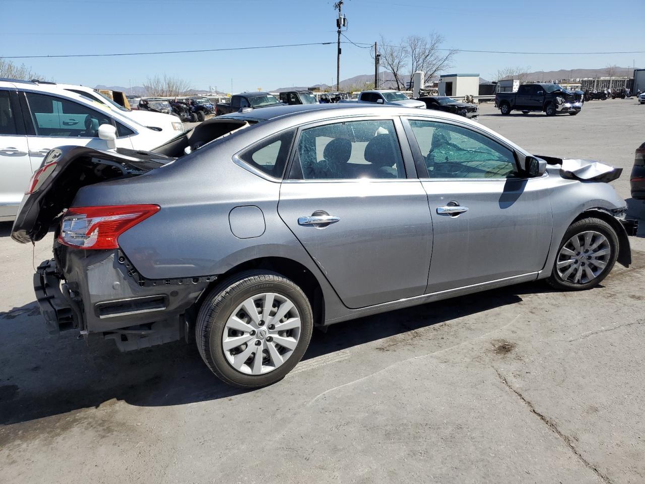 2017 NISSAN SENTRA S - Фото 3