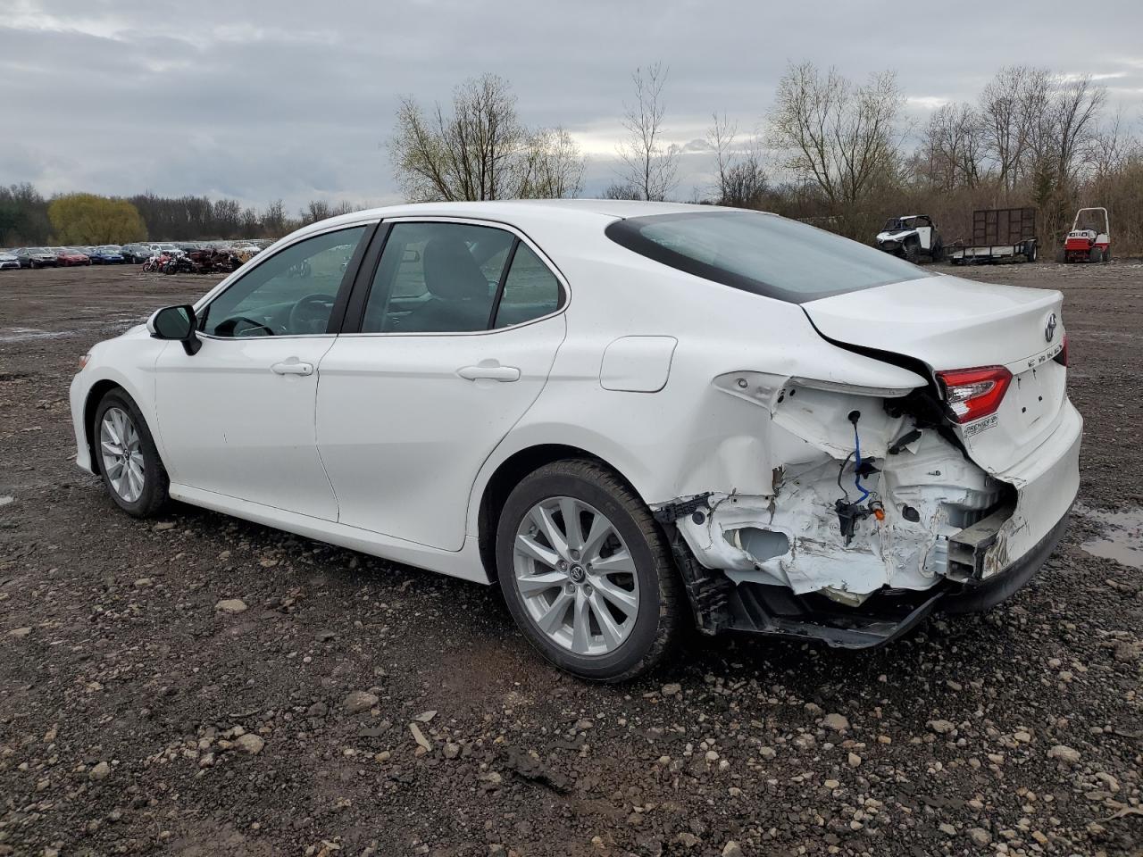 2018 TOYOTA CAMRY L - Image 2