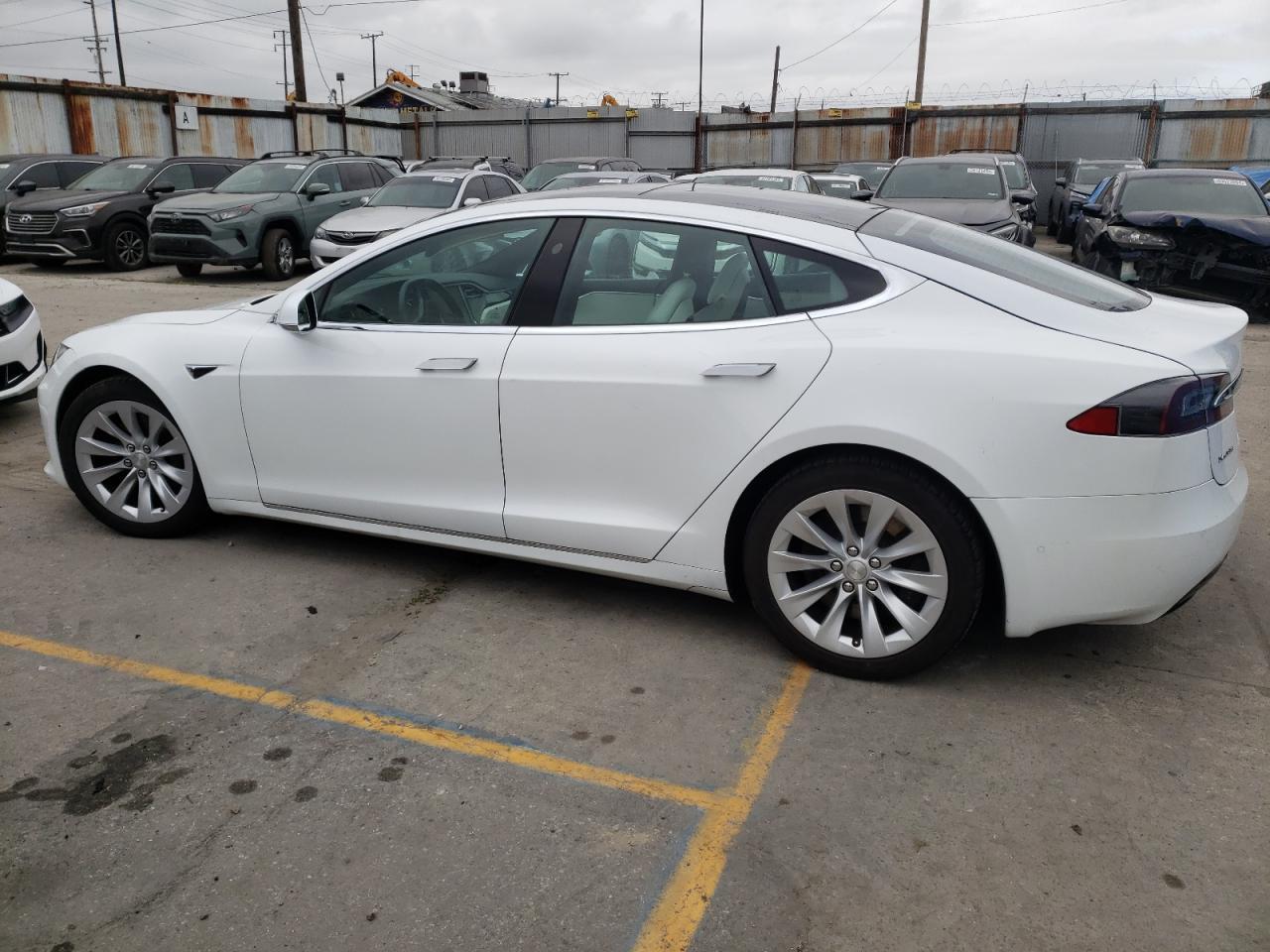 2017 TESLA MODEL S - Image 2