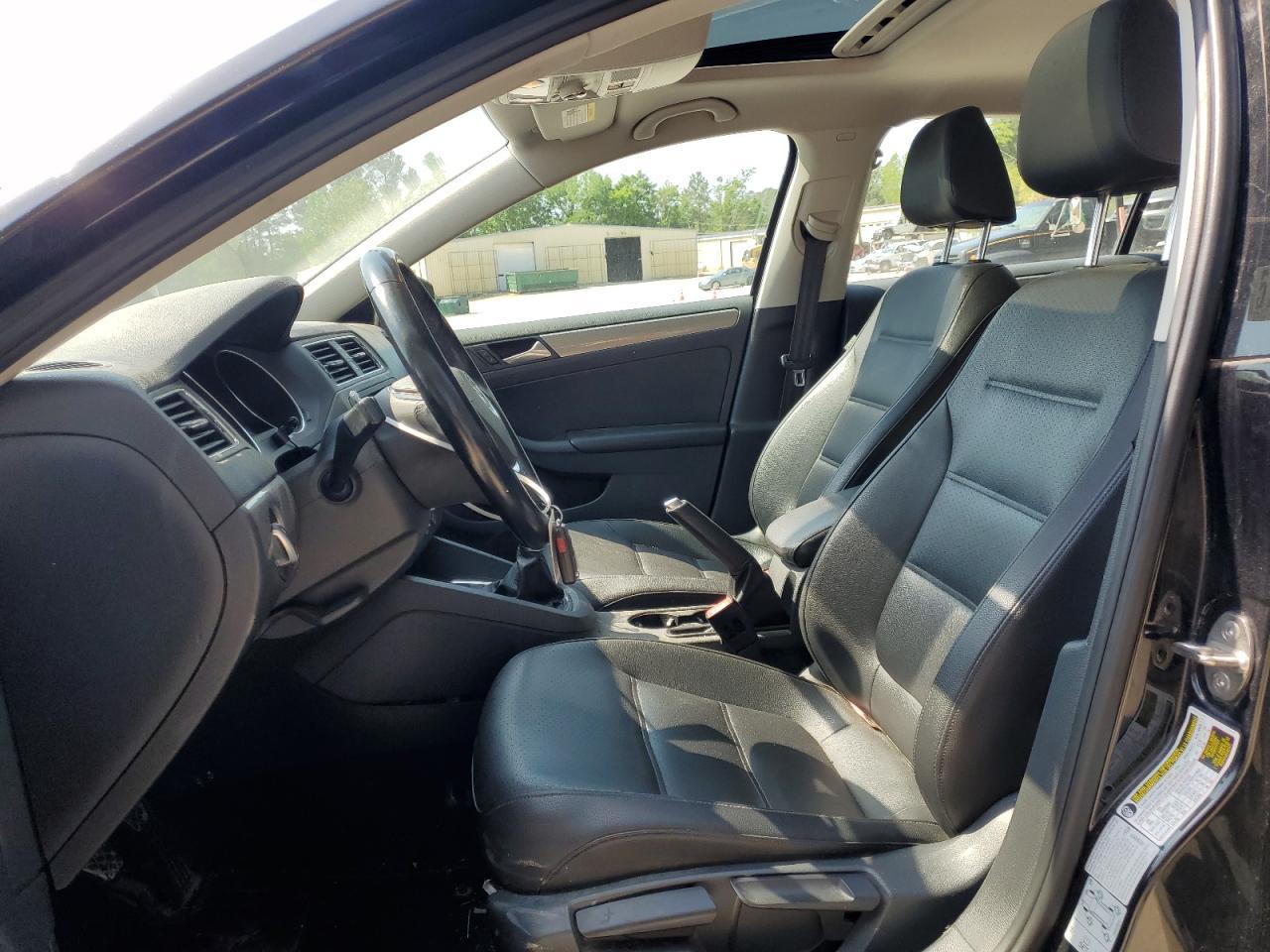 2017 VOLKSWAGEN JETTA SE - Image 7