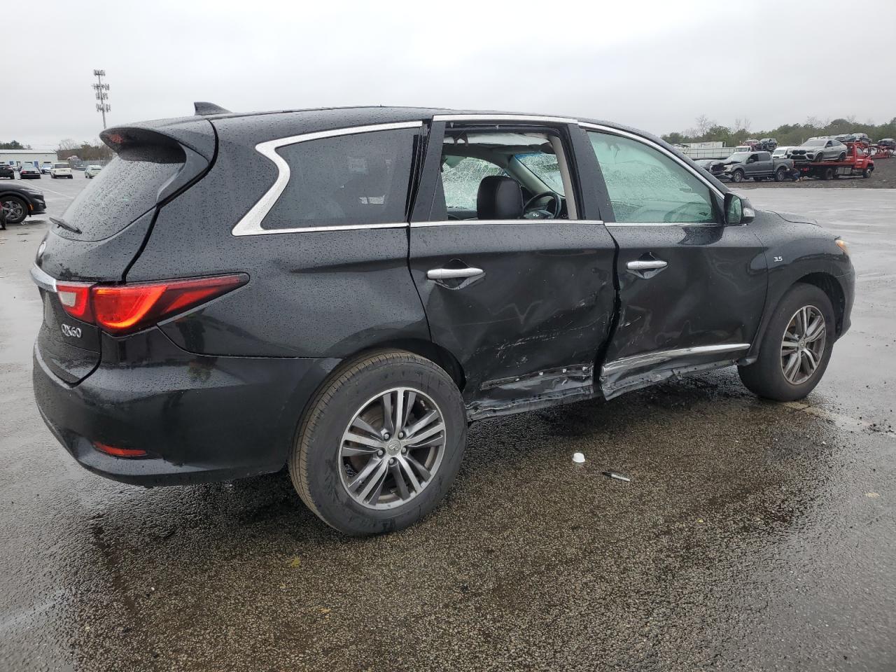 2016 INFINITI QX60 - Image 3