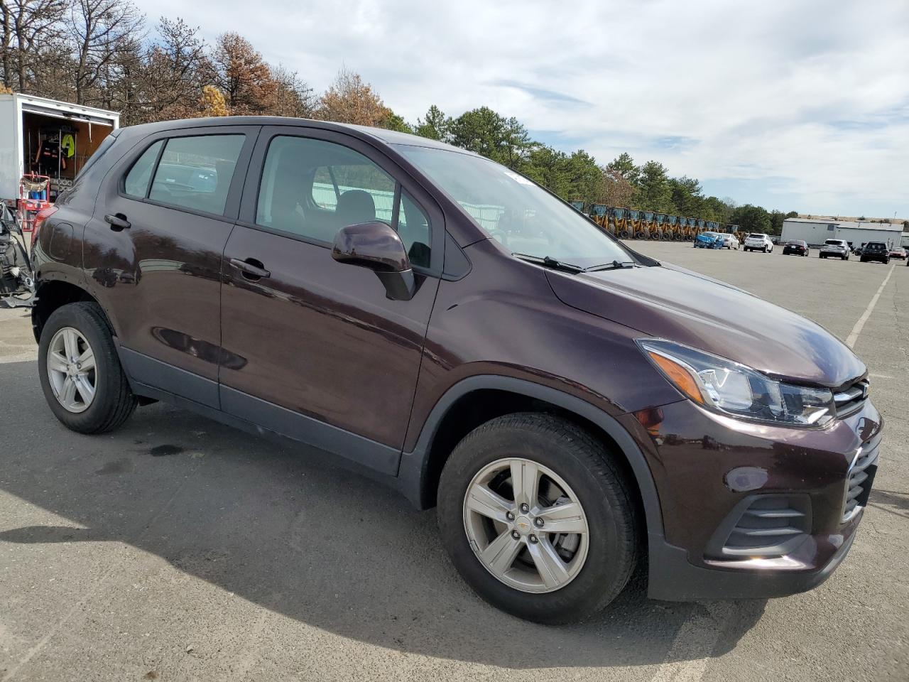 2021 CHEVROLET TRAX LS - Image 4