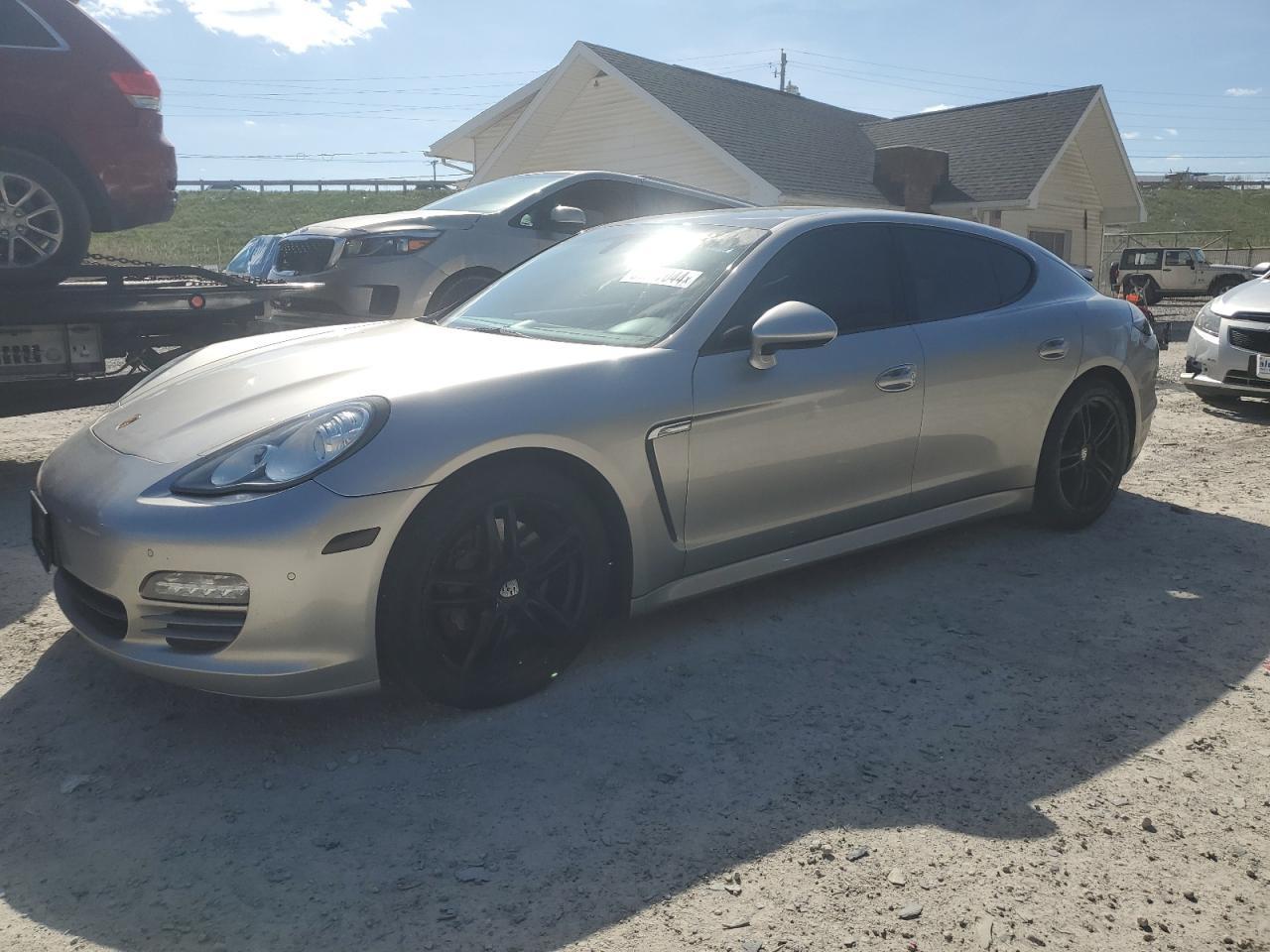 2011 PORSCHE PANAMERA 2 car image