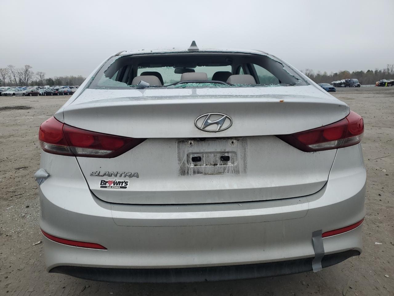 2018 HYUNDAI ELANTRA SE - Фото 6