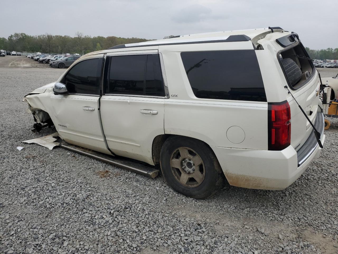 2015 CHEVROLET TAHOE C150 - Image 2