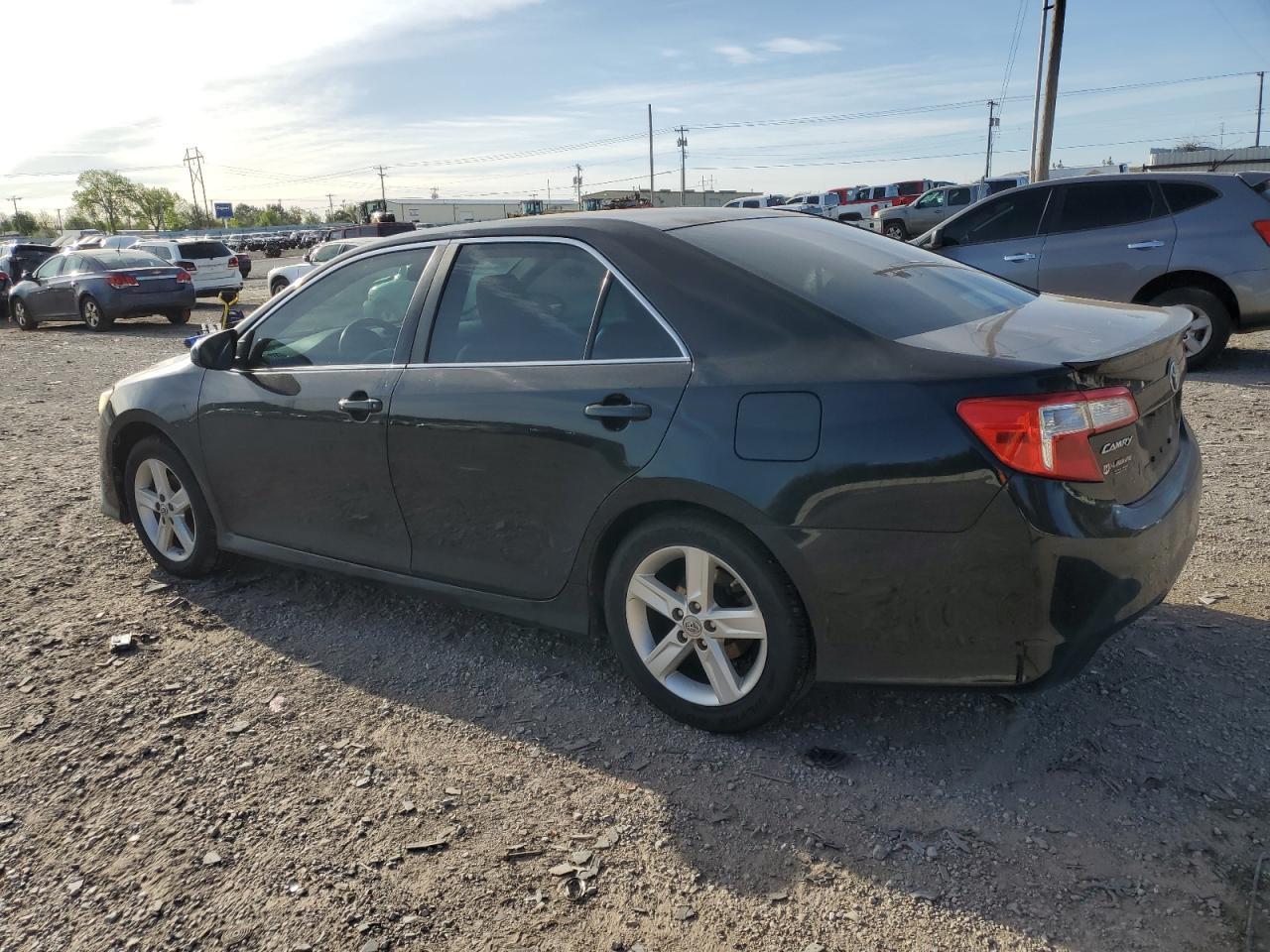 2012 TOYOTA CAMRY BASE - Фото 2