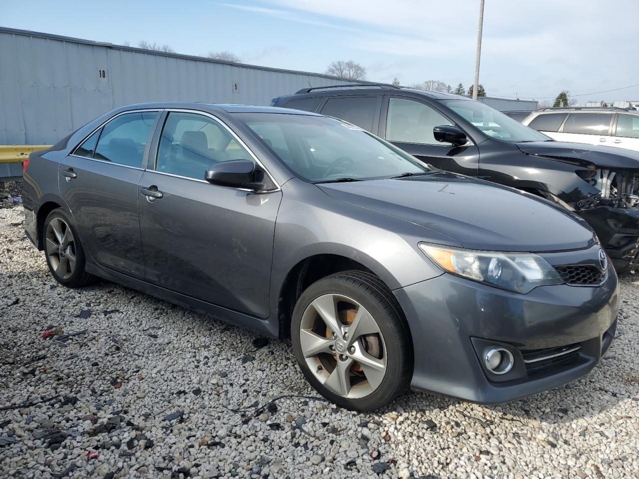 2012 TOYOTA CAMRY SE - Фото 4