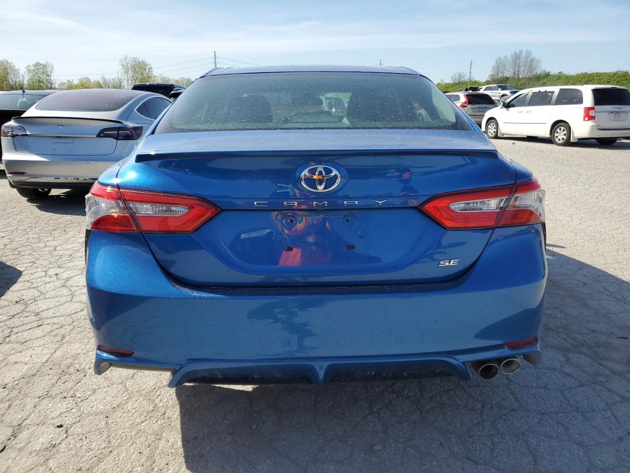 2018 TOYOTA CAMRY L - Фото 6