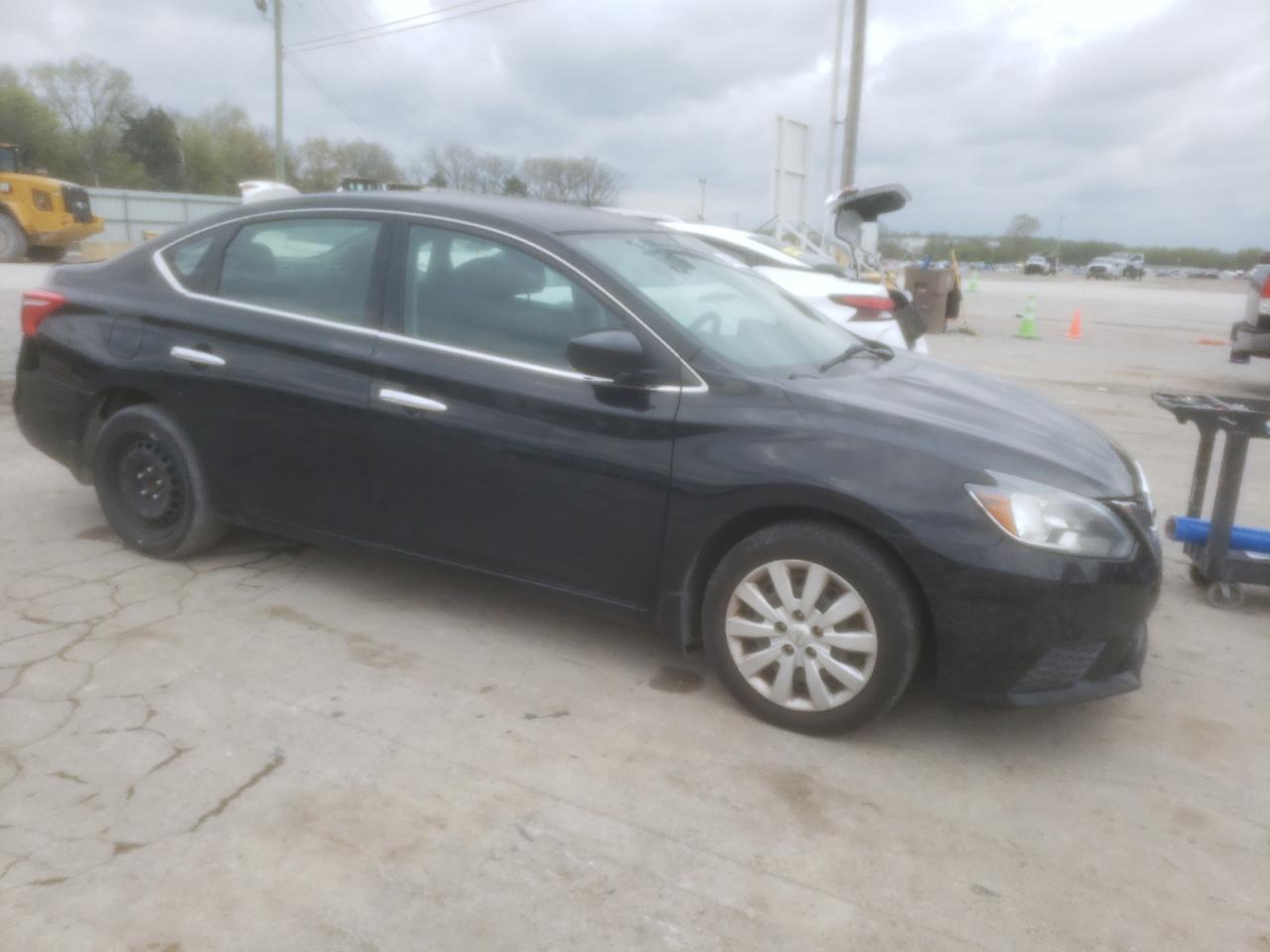 2017 NISSAN SENTRA S - Фото 4