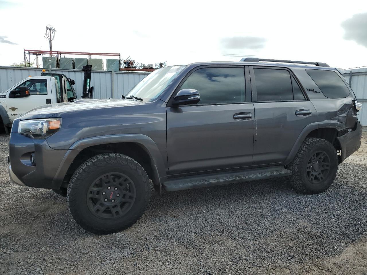 2019 TOYOTA 4RUNNER SR