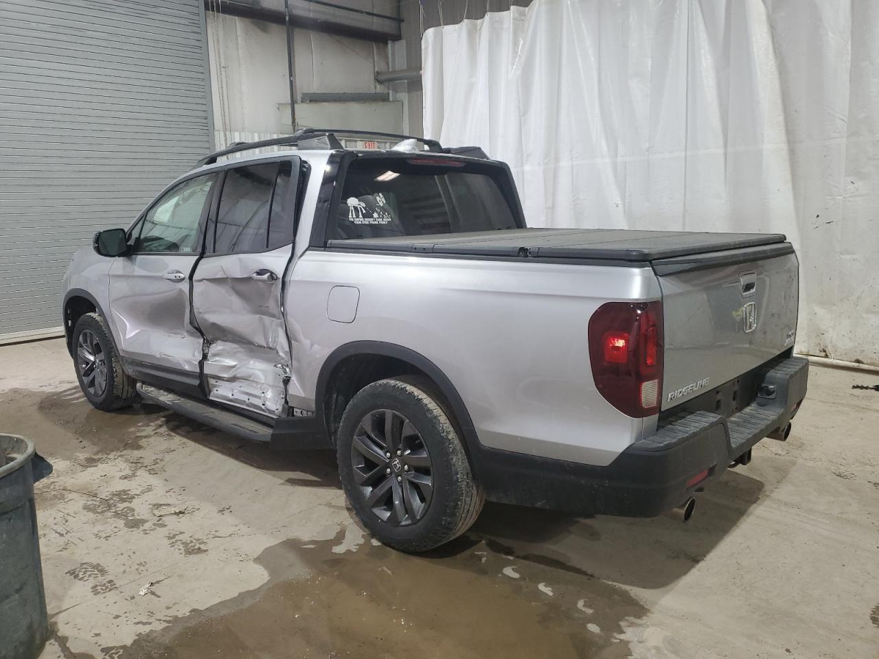 2021 HONDA RIDGELINE - Image 2