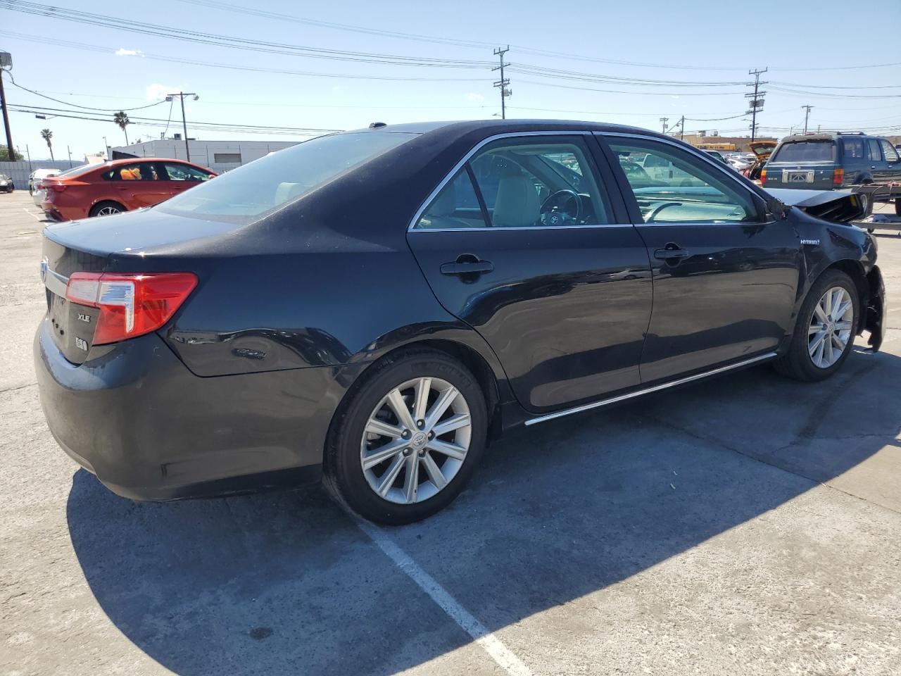 2012 TOYOTA CAMRY HYBR - Фото 3