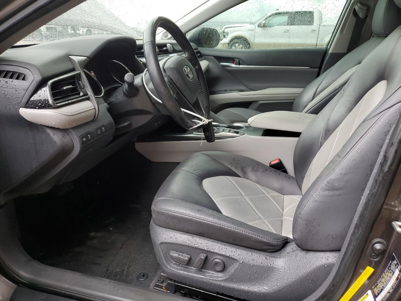 2019 TOYOTA CAMRY XSE - Image 7