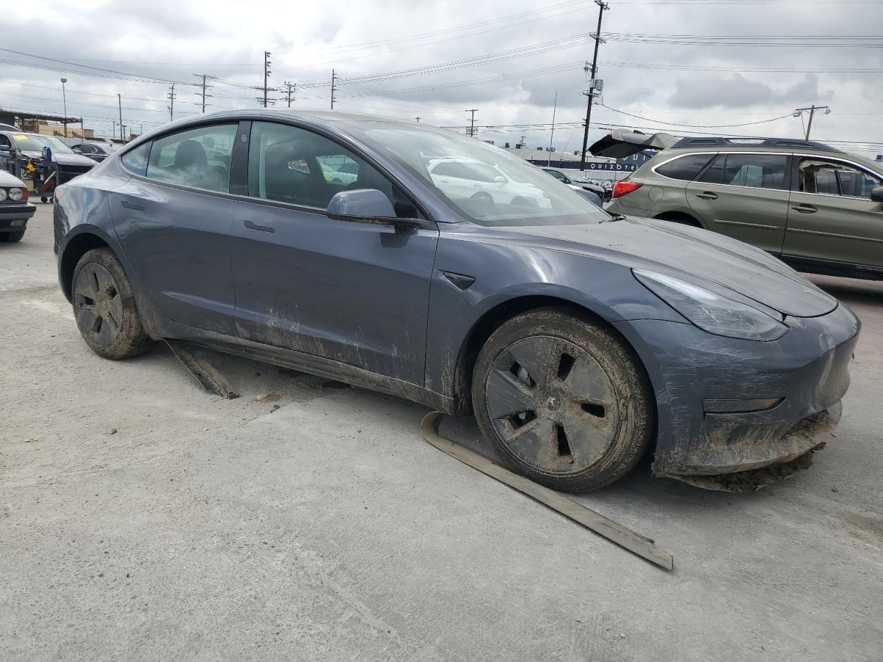 2023 TESLA MODEL 3 - Фото 4