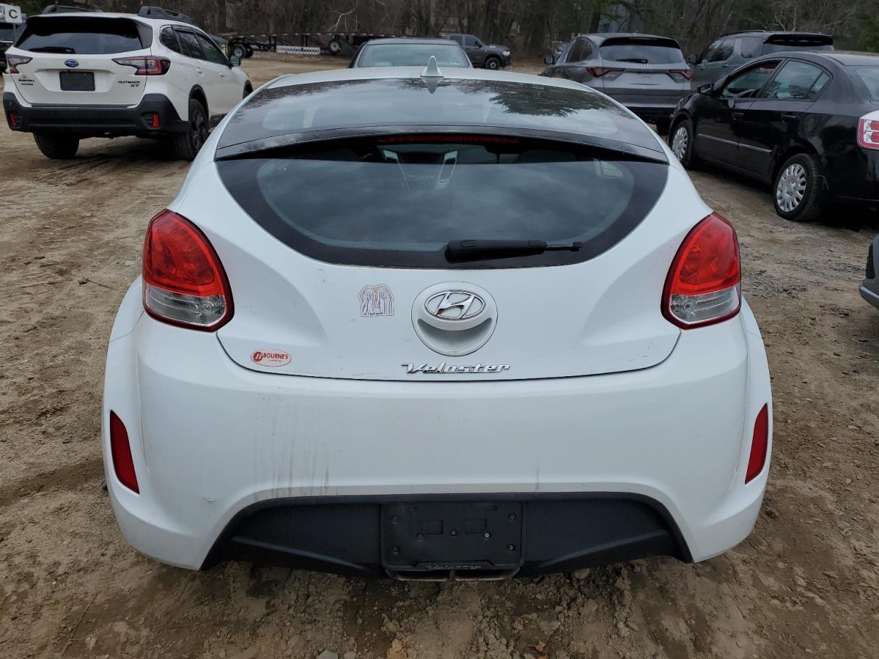 2013 HYUNDAI VELOSTER - Фото 6