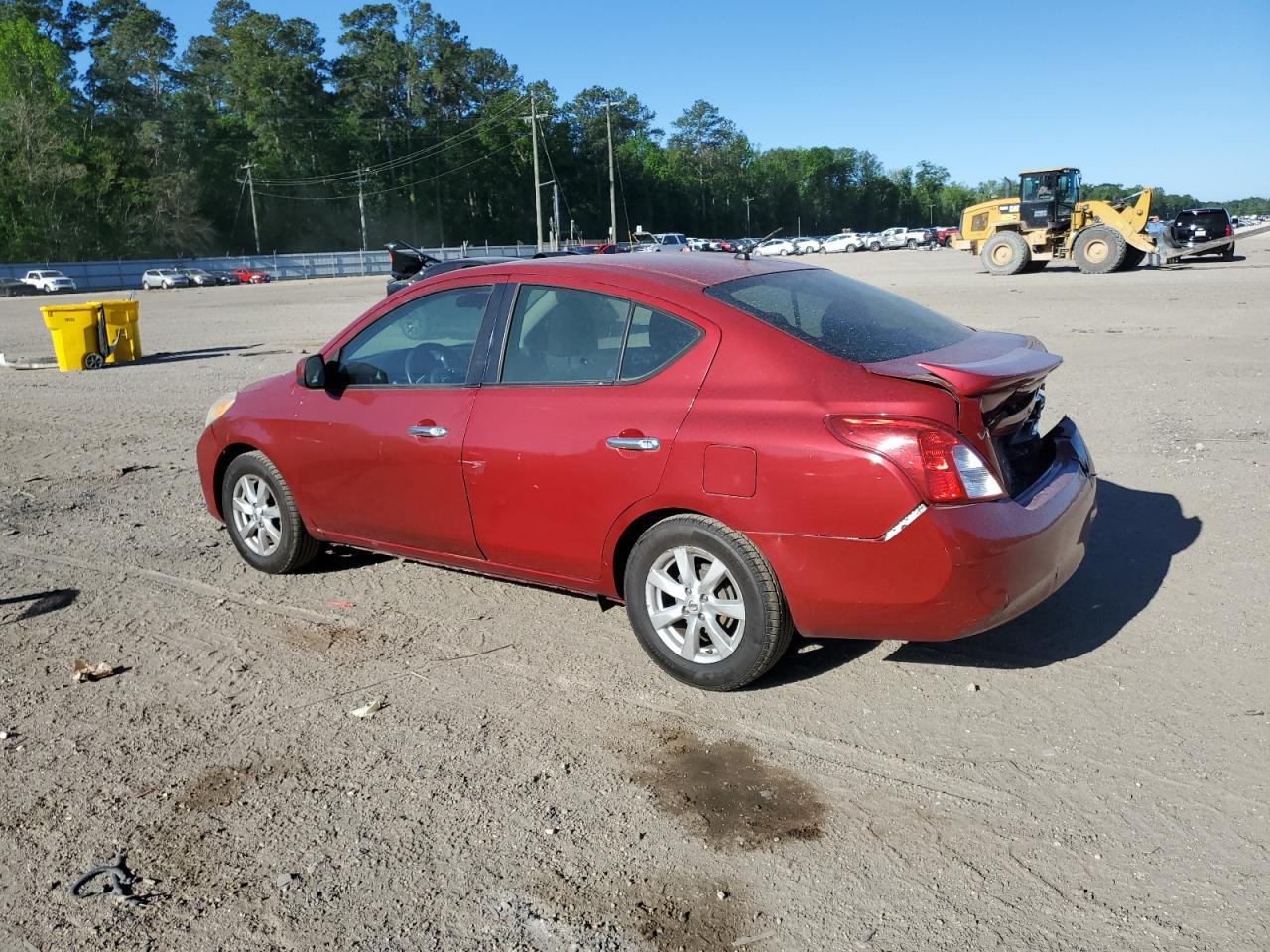 2014 NISSAN VERSA S - Фото 2