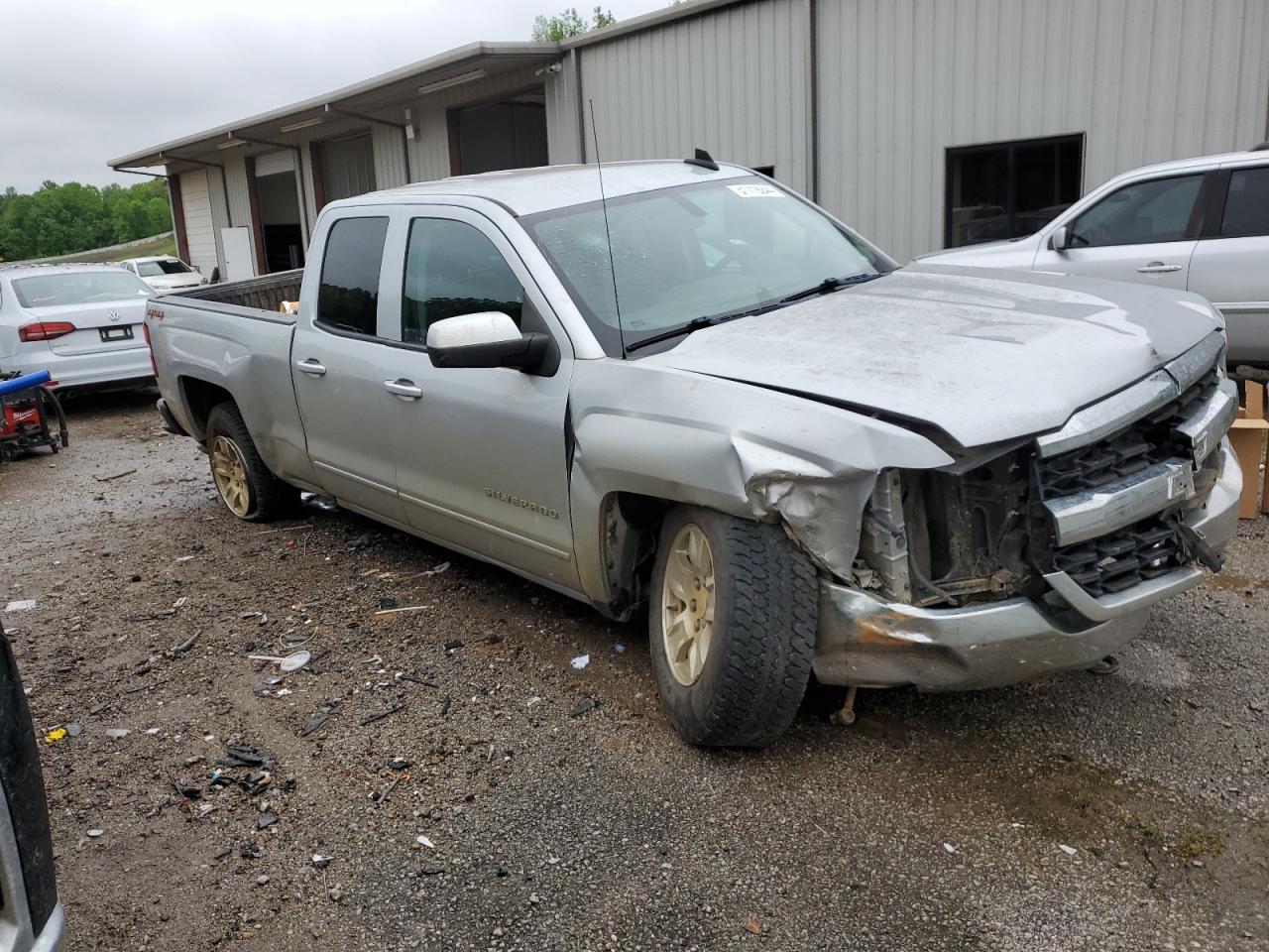 2018 CHEVROLET SILVERADO - Image 4