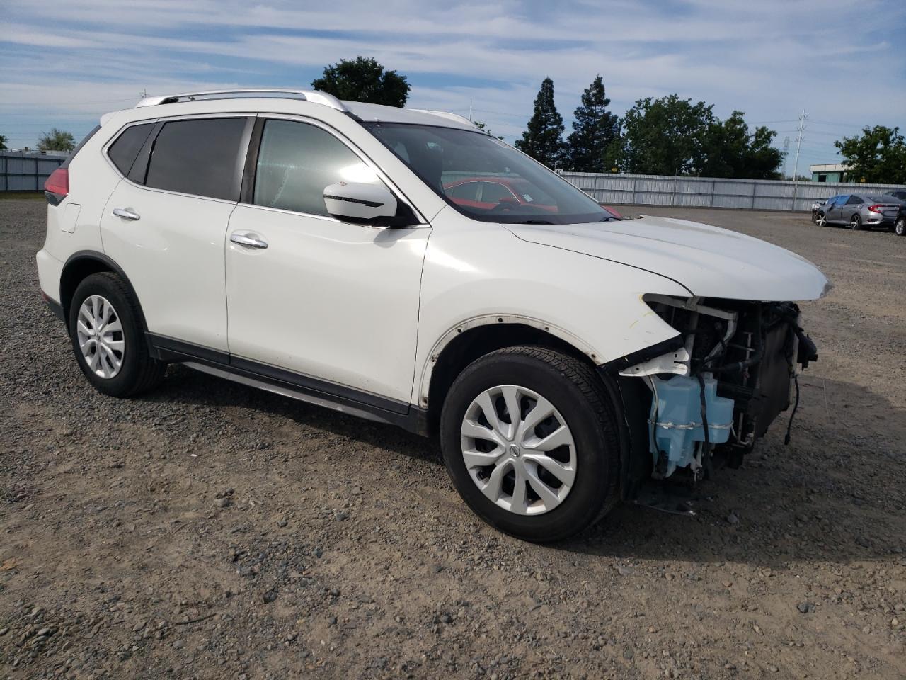 2017 NISSAN ROGUE S - Image 4