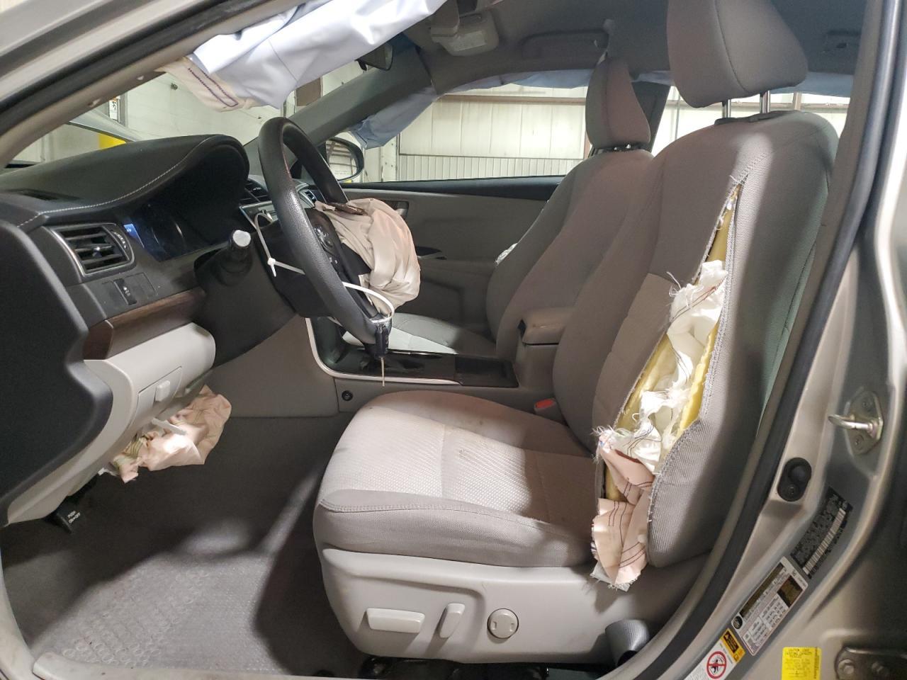 2017 TOYOTA CAMRY LE - Image 7
