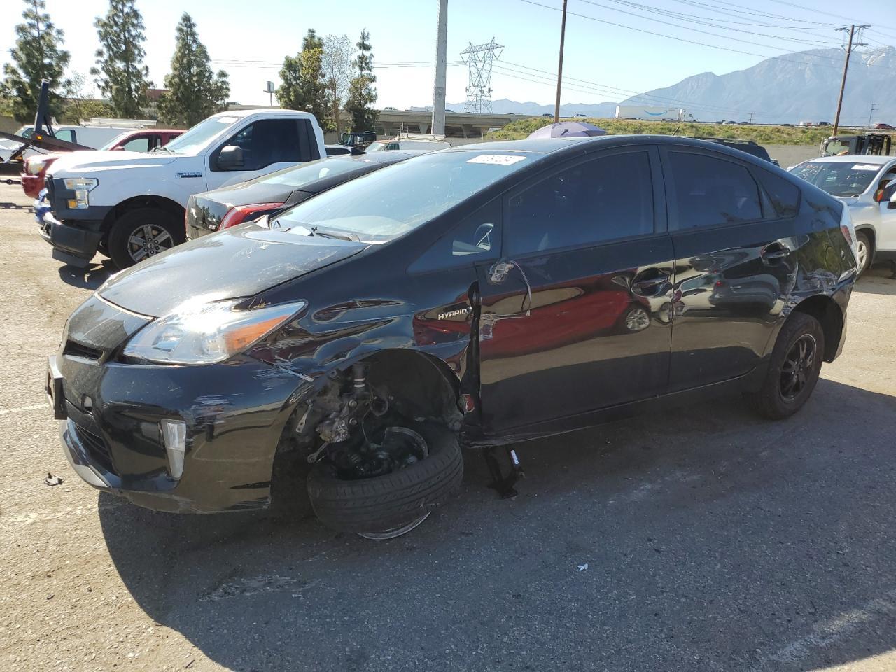 2015 TOYOTA PRIUS