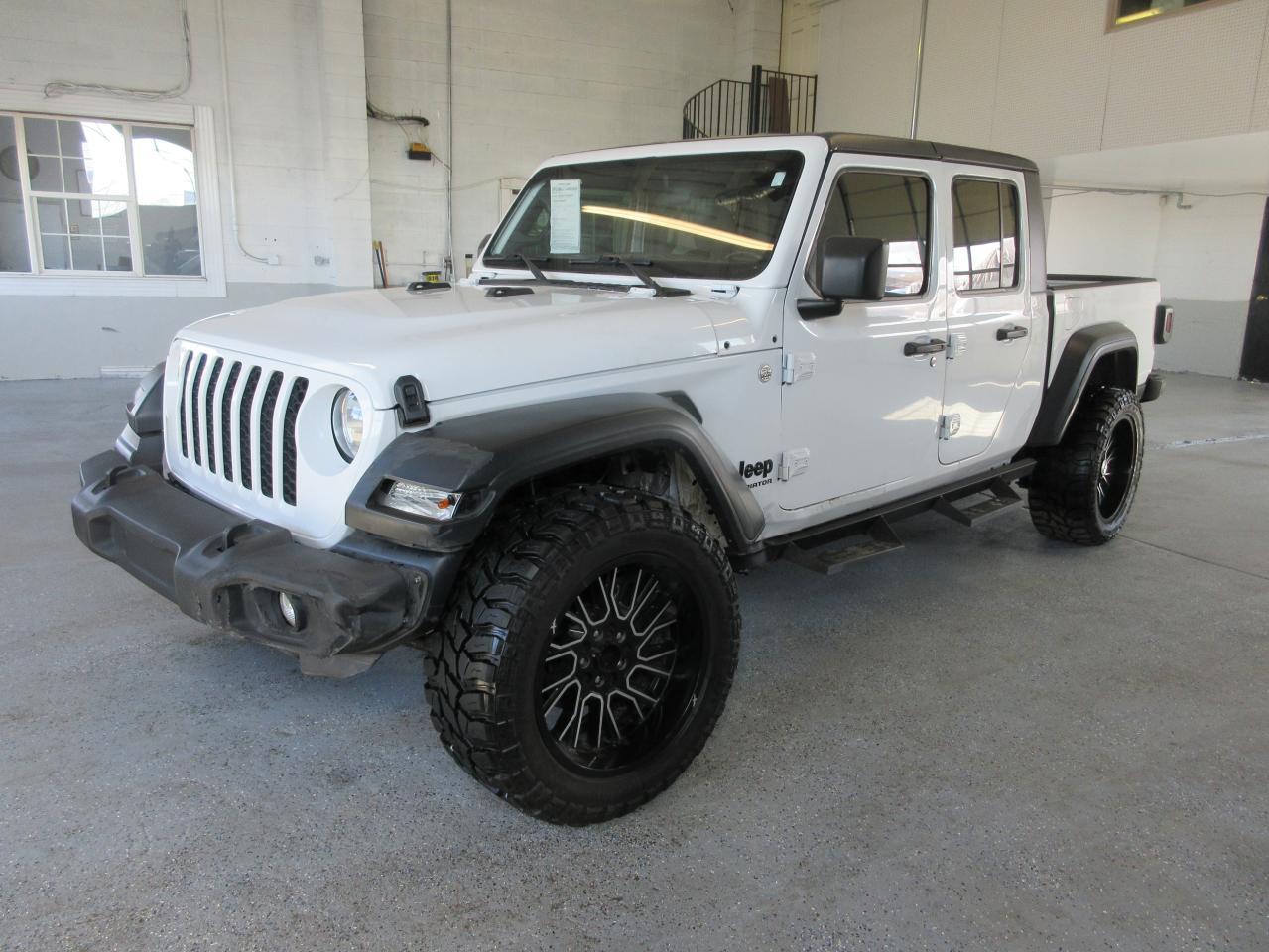 2020 JEEP GLADIATOR - Image 2