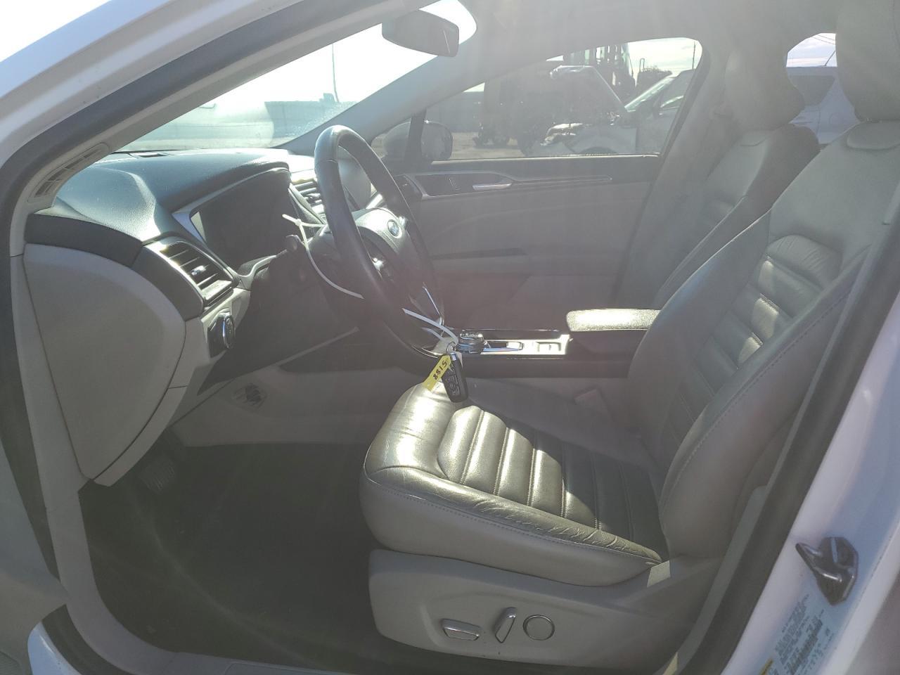 2017 FORD FUSION SE - Image 7