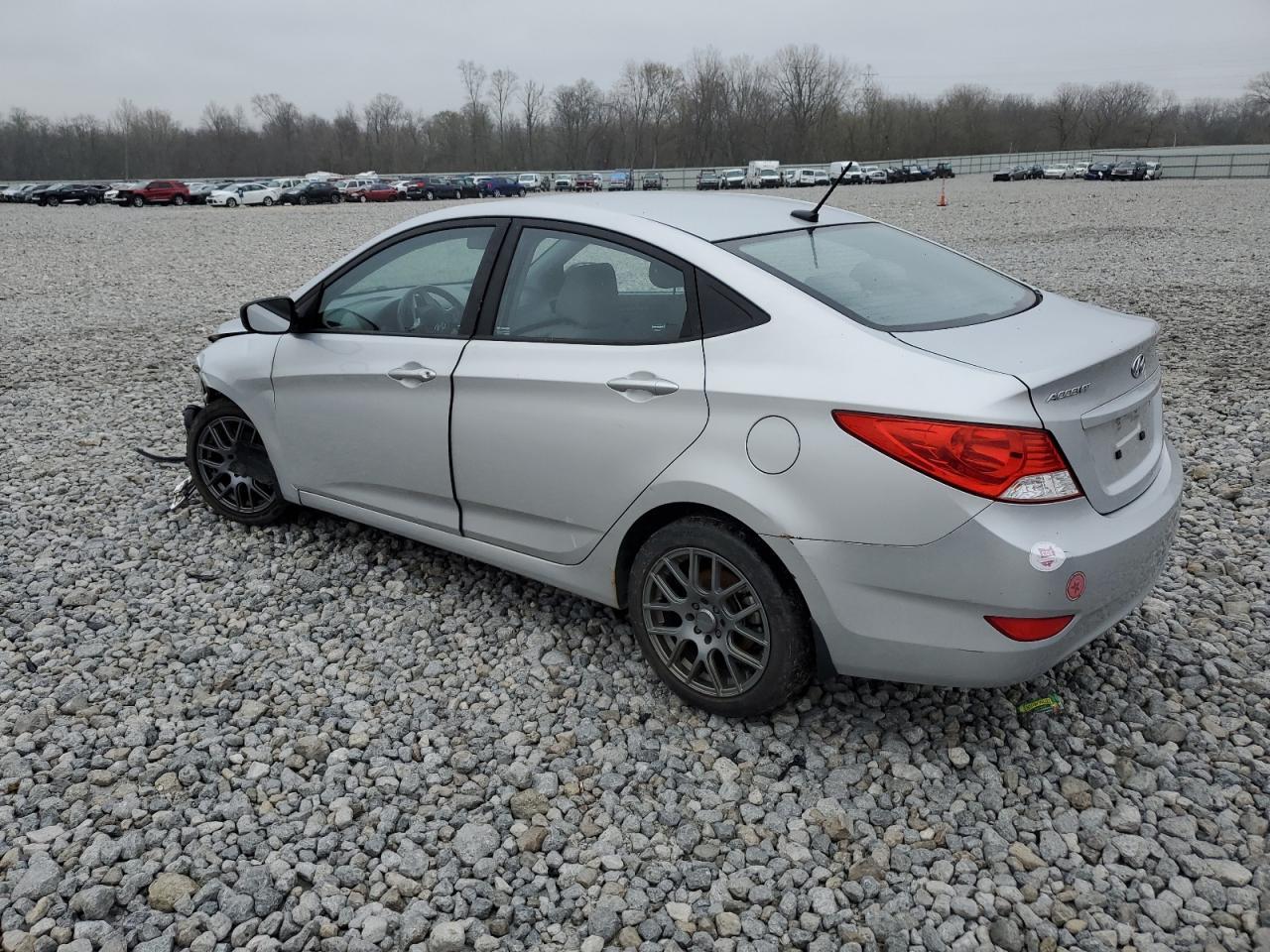 2014 HYUNDAI ACCENT GLS - Фото 2