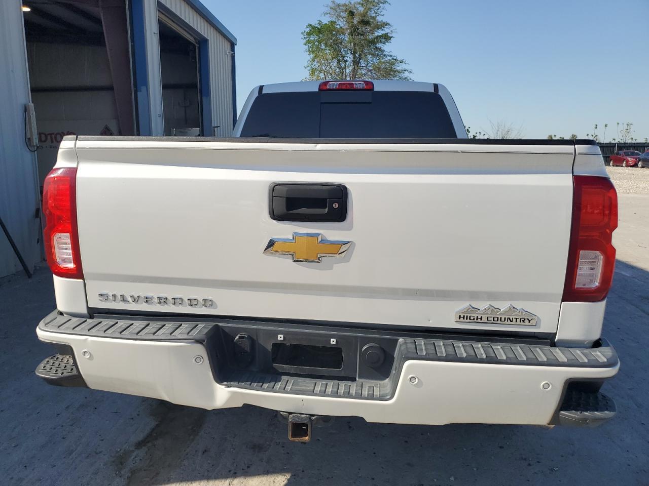 2018 CHEVROLET SILVERADO - Фото 6