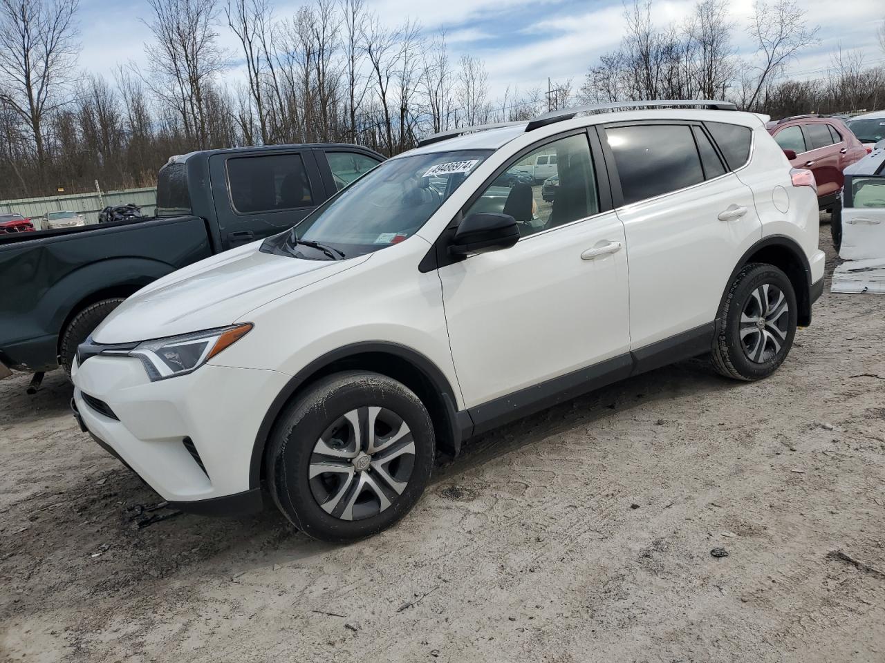 2017 TOYOTA RAV4 LE