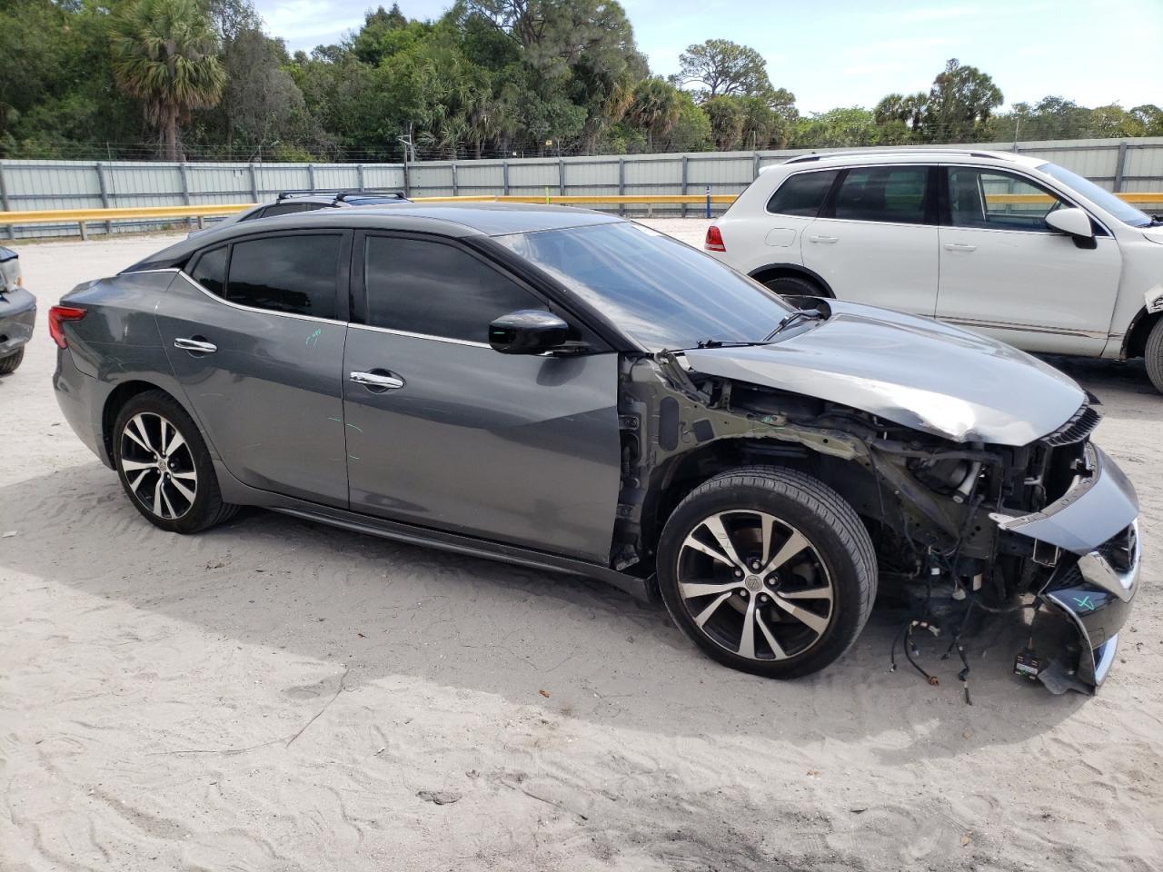 2017 NISSAN MAXIMA 3.5 - Фото 4