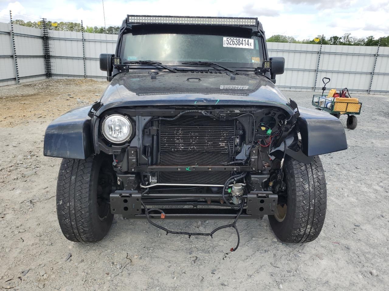 2015 JEEP WRANGLER U - Фото 5