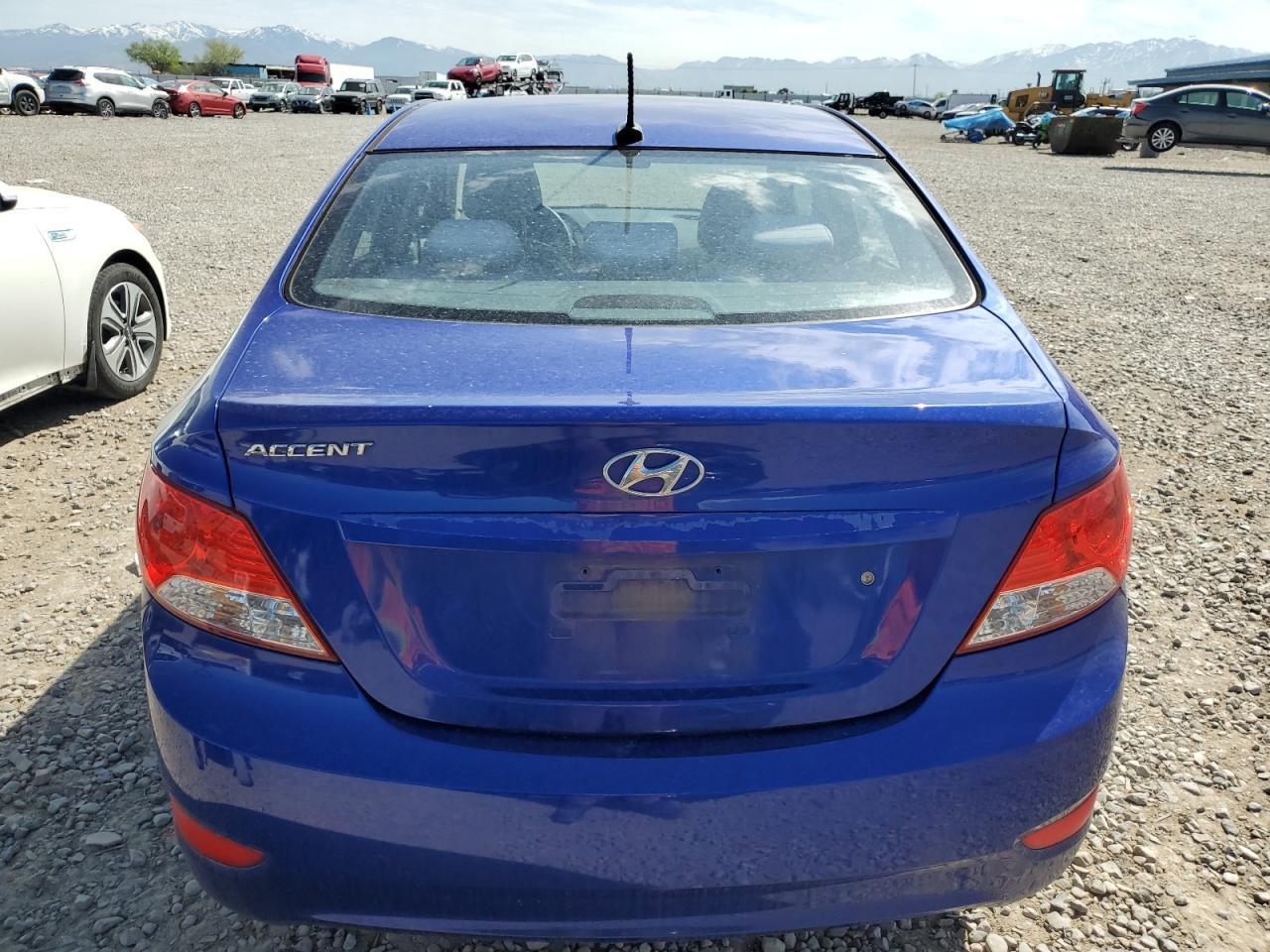 2012 HYUNDAI ACCENT GLS - Image 6