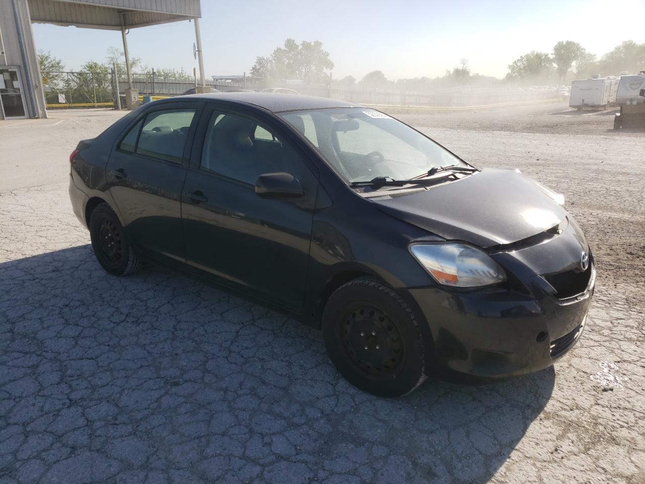 2012 TOYOTA YARIS - Фото 4