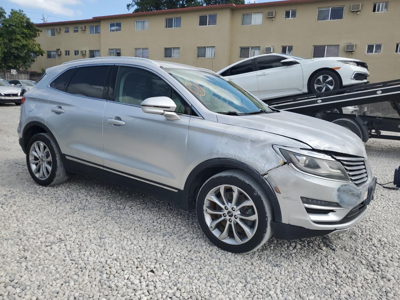 2017 LINCOLN MKC SELECT - Image 4