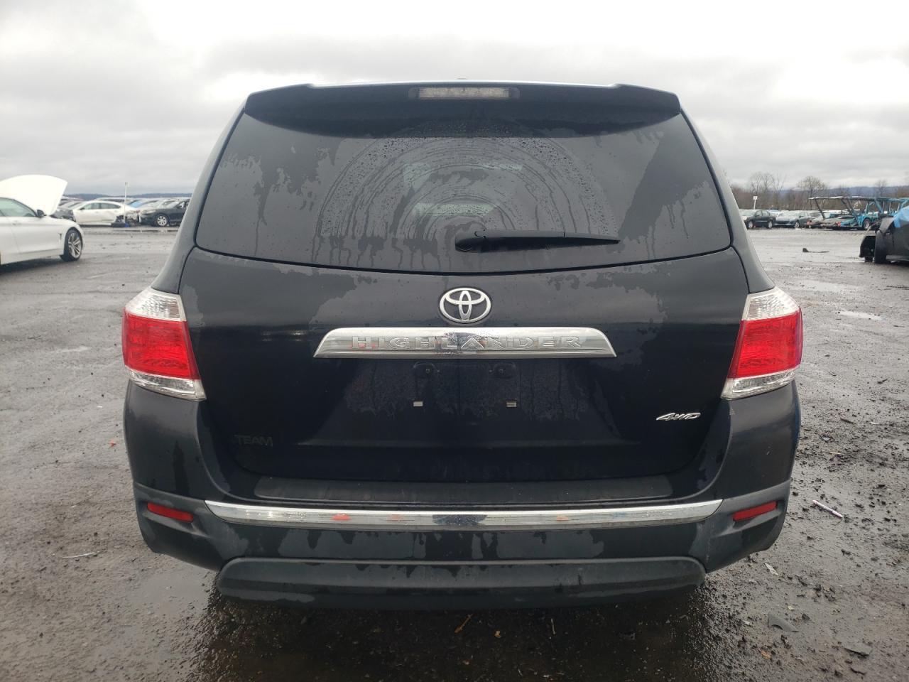 2012 TOYOTA HIGHLANDER - Фото 6