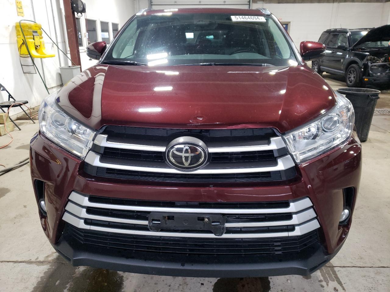 2018 TOYOTA HIGHLANDER - Фото 5