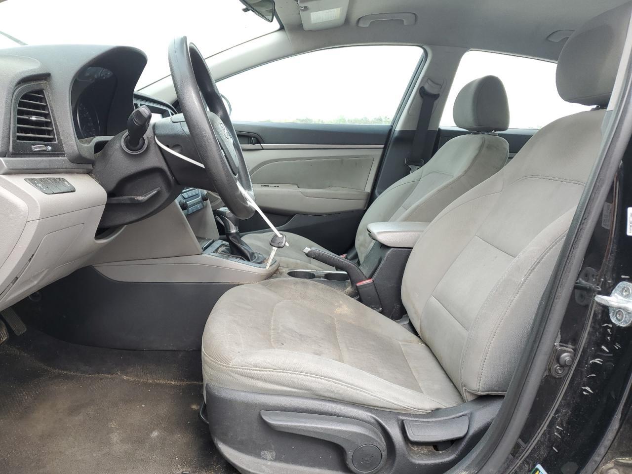 2017 HYUNDAI ELANTRA SE - Фото 7