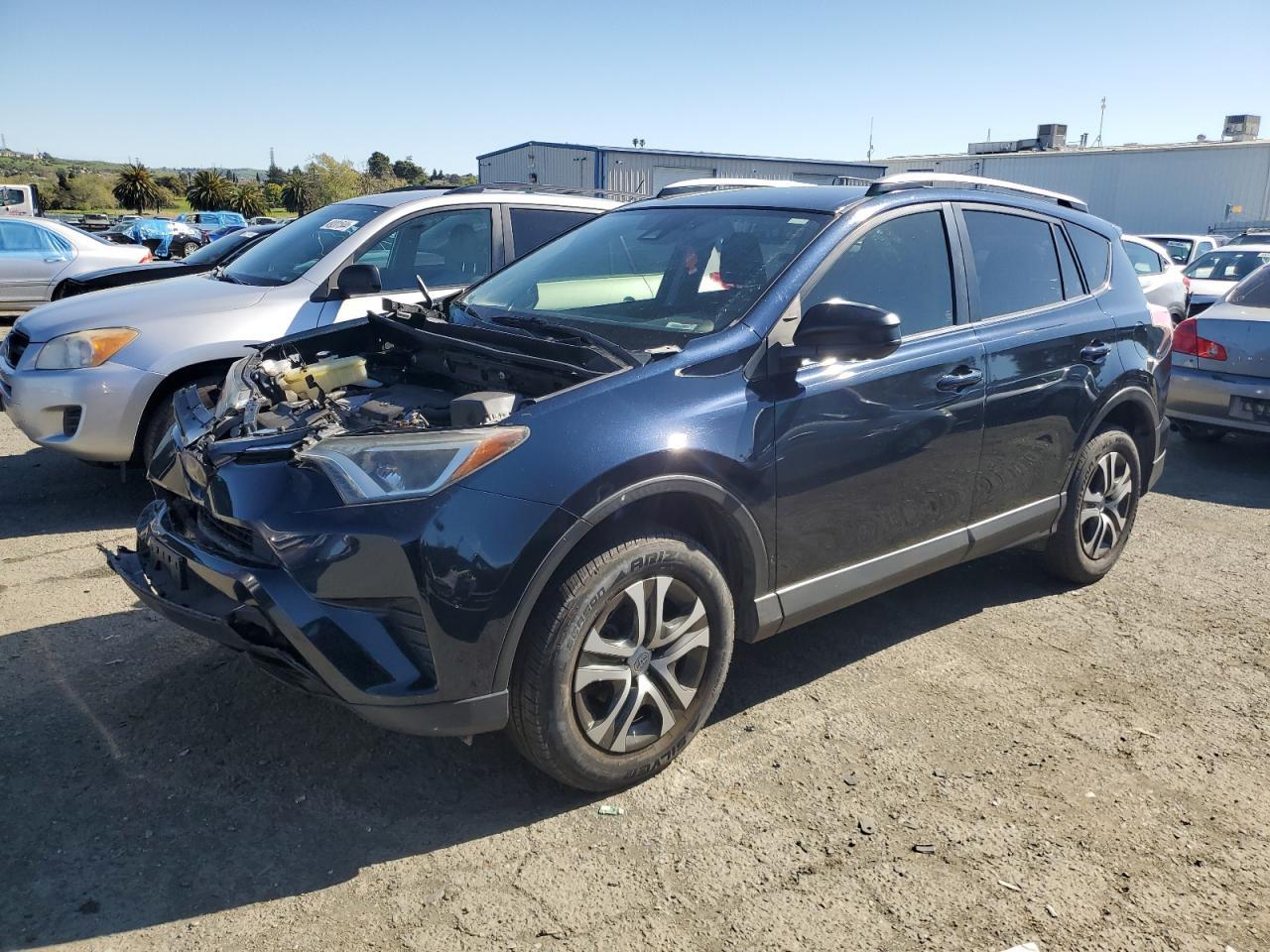 2018 TOYOTA RAV4 LE
