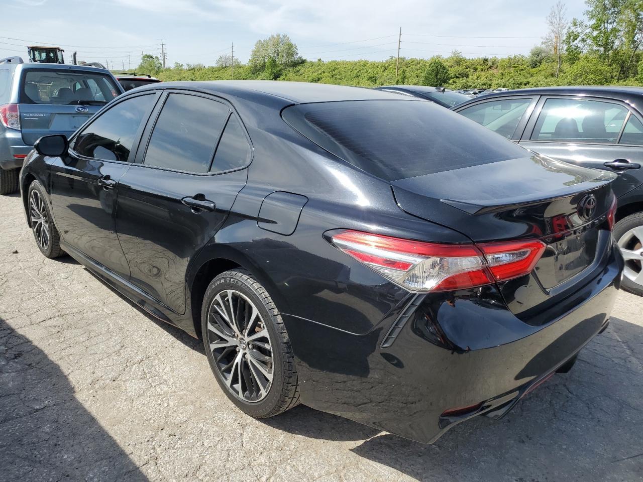 2018 TOYOTA CAMRY L - Фото 2