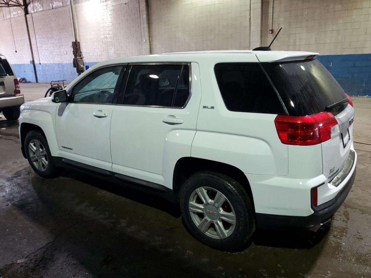2016 GMC TERRAIN SL - Image 2