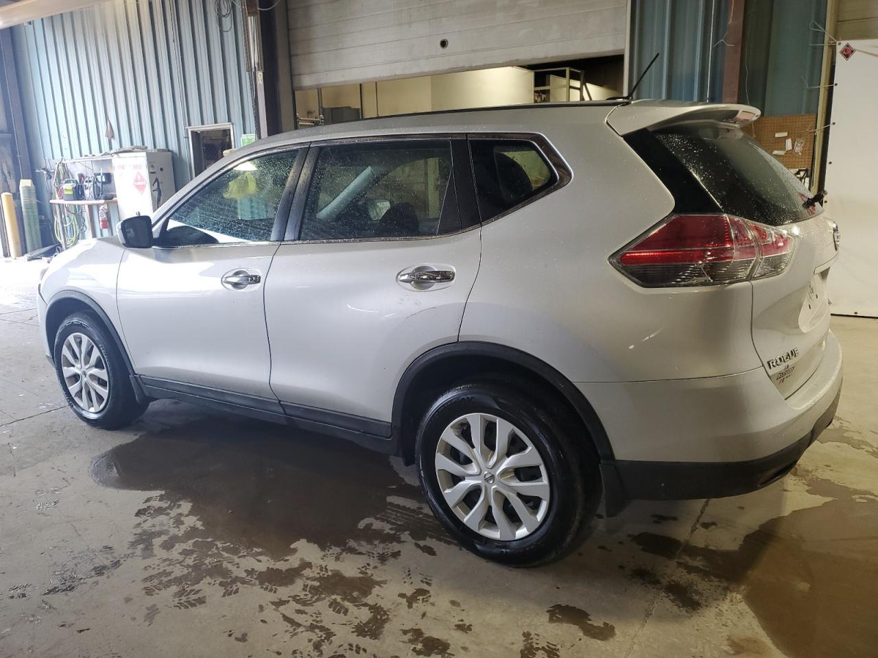 2015 NISSAN ROGUE S - Image 2