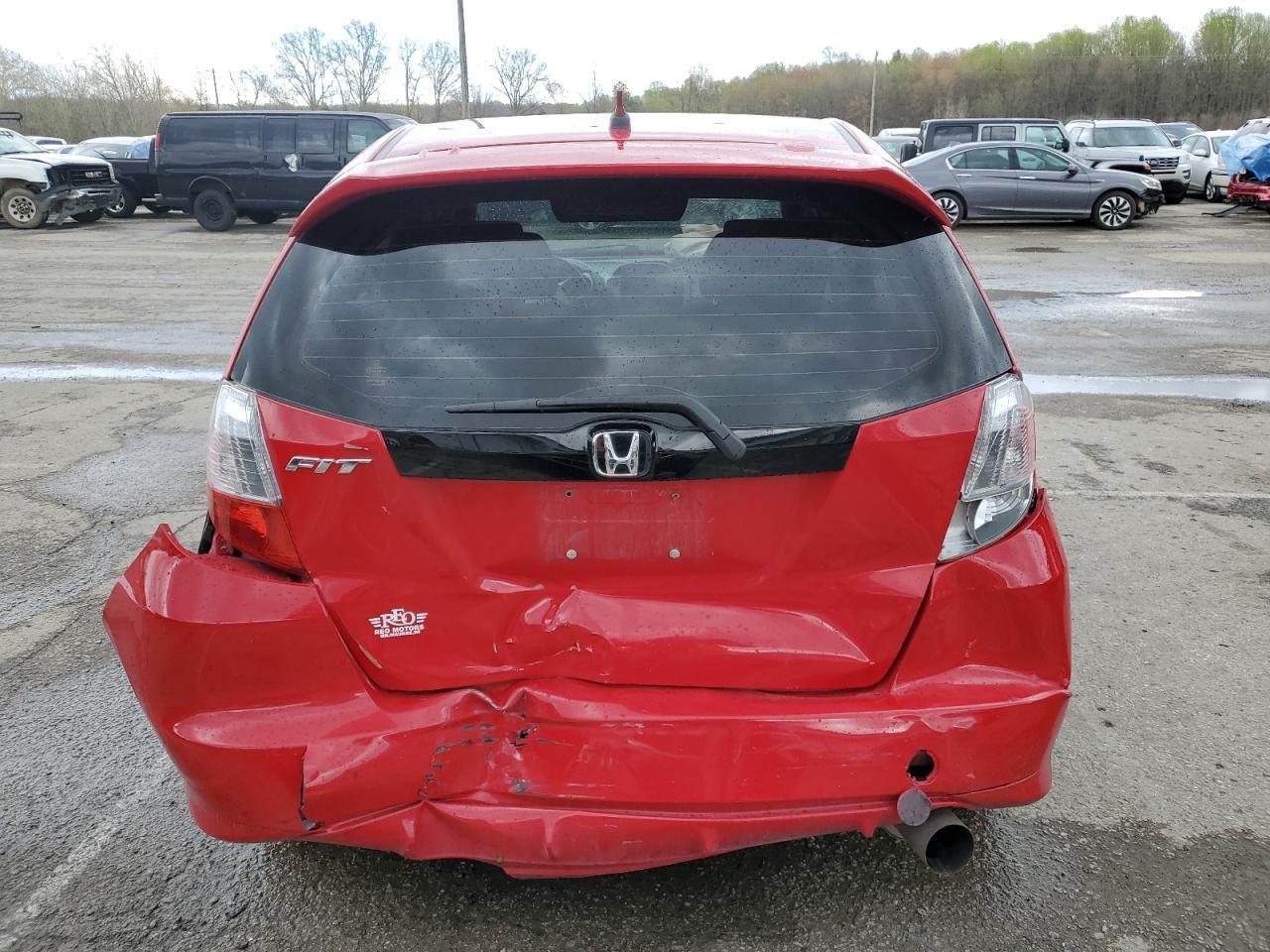 2011 HONDA FIT SPORT - Фото 6