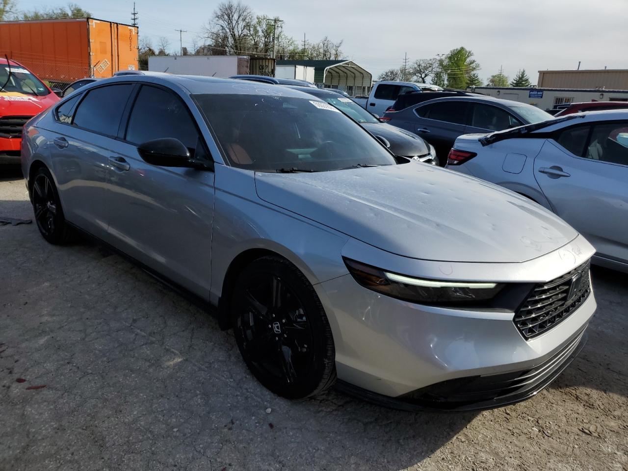 2023 HONDA ACCORD HYB - Image 4
