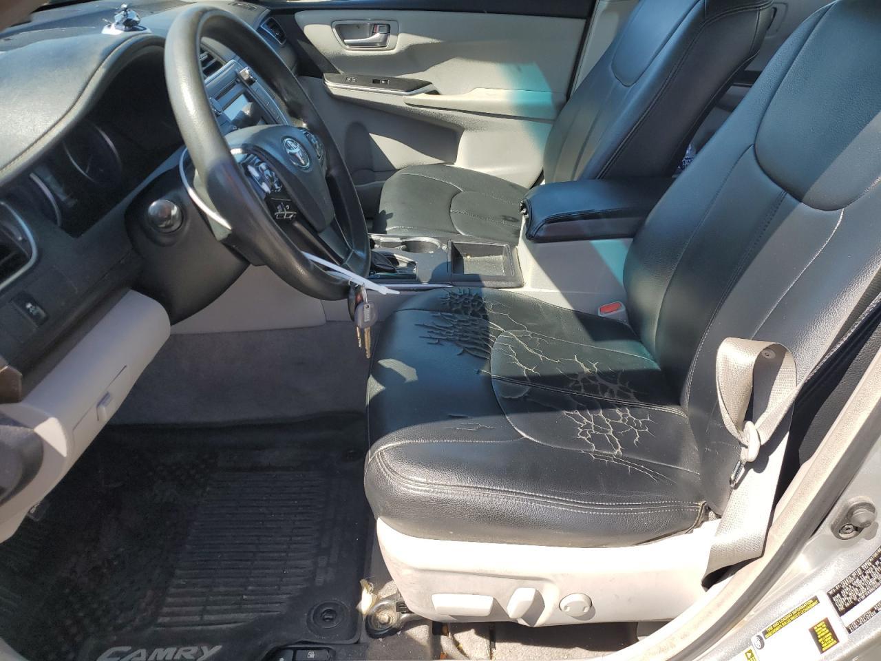 2017 TOYOTA CAMRY LE - Image 7
